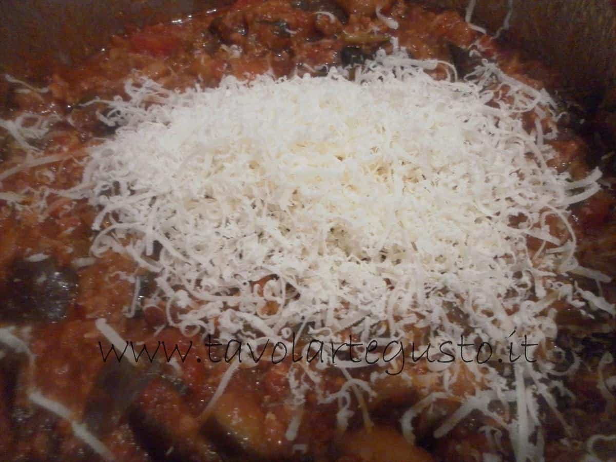 conchiglioni ripieni come fare i conchiglioni ripieni di melanzane e mozzarella 13