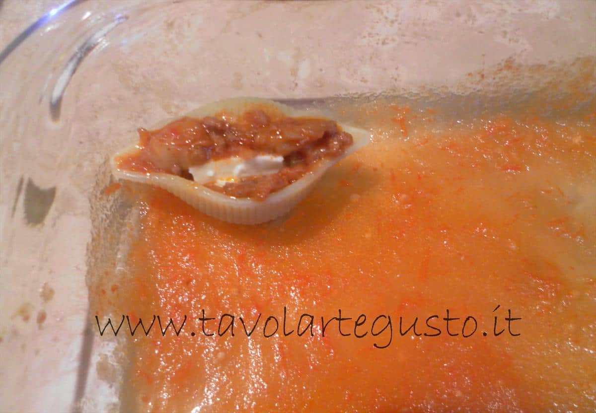 conchiglioni ripieni come fare i conchiglioni ripieni di melanzane e mozzarella 15