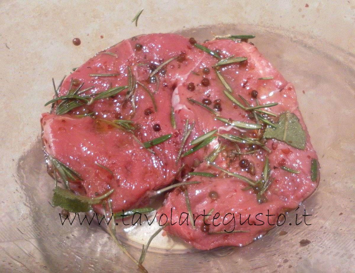Tagliata al pepe rosa tagliata al pepe rosa