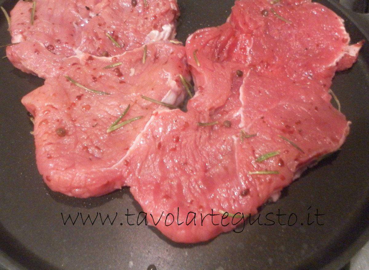 Tagliata al pepe rosa tagliata al pepe rosa