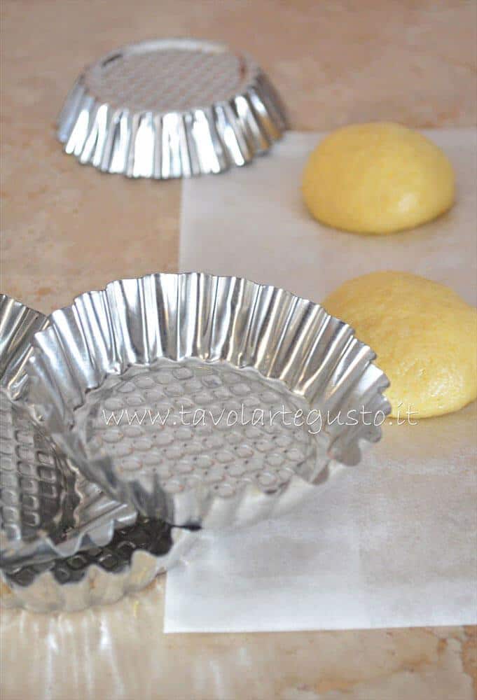Brioche in forma - Pasta Brioche Ricetta - Brioches dolci Brioche in forma - Pasta Brioche Ricetta - Brioches dolci