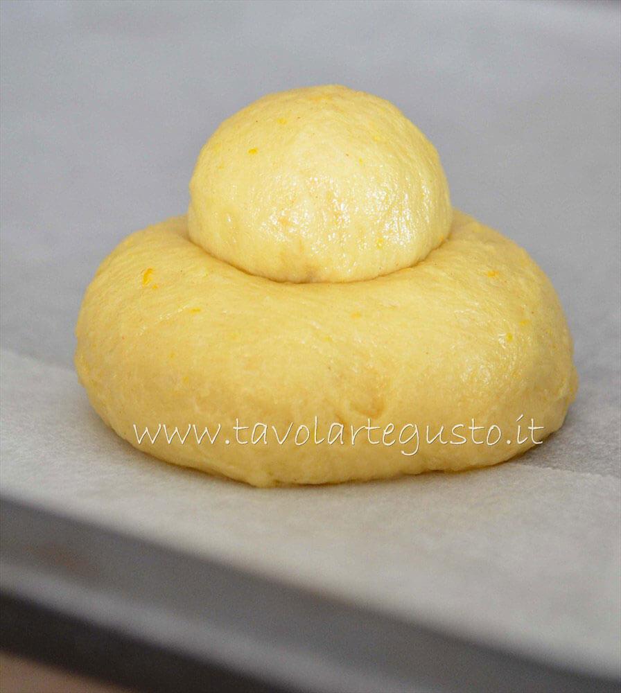 Brioche siciliana - Brioche col tuppo - Pasta Brioche Ricetta - Brioches dolci Brioche siciliana - Brioche col tuppo - Pasta Brioche Ricetta - Brioches dolci