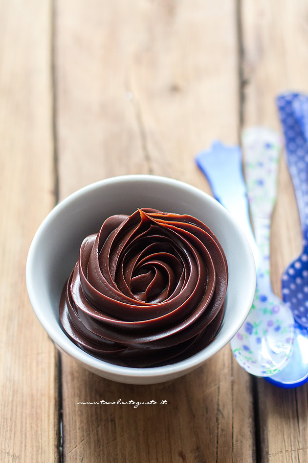 Crema Ganache - Ganche al cioccolato - Ricetta Crema Ganache