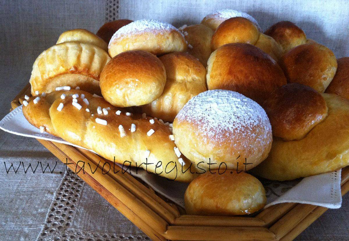 Pasta Brioche Ricetta - Brioches dolci - Trecce Brioches Pasta Brioche Ricetta - Brioches dolci - Trecce Brioches