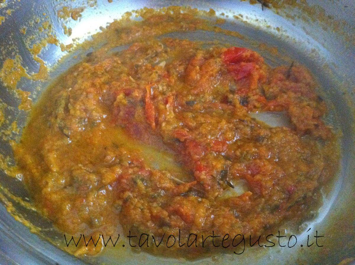 bucatini al sugo di coniglio2 bucatini al sugo di coniglio2