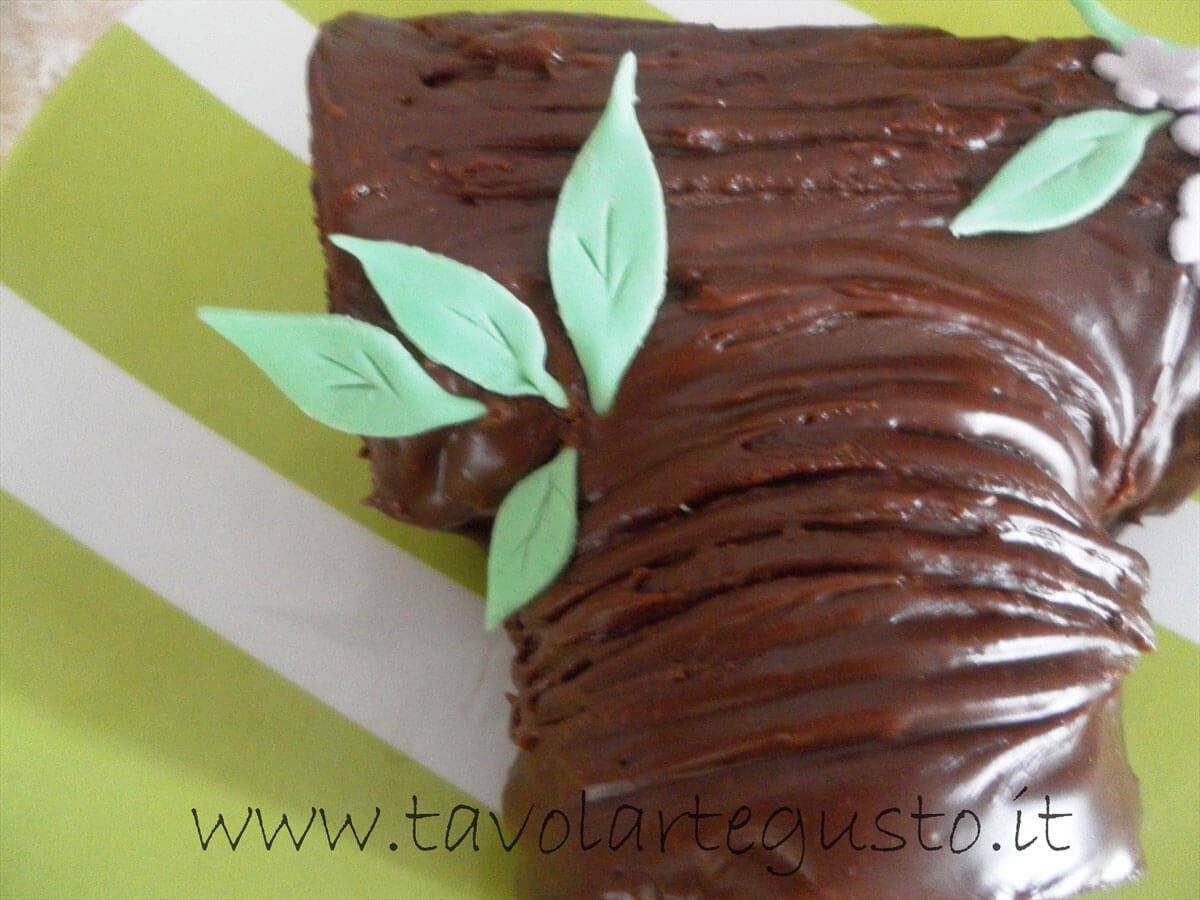 Tronchetto-al-cioccolato16 Tronchetto al cioccolato16