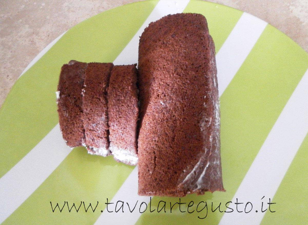 Tronchetto-al-cioccolato4 Tronchetto al cioccolato4