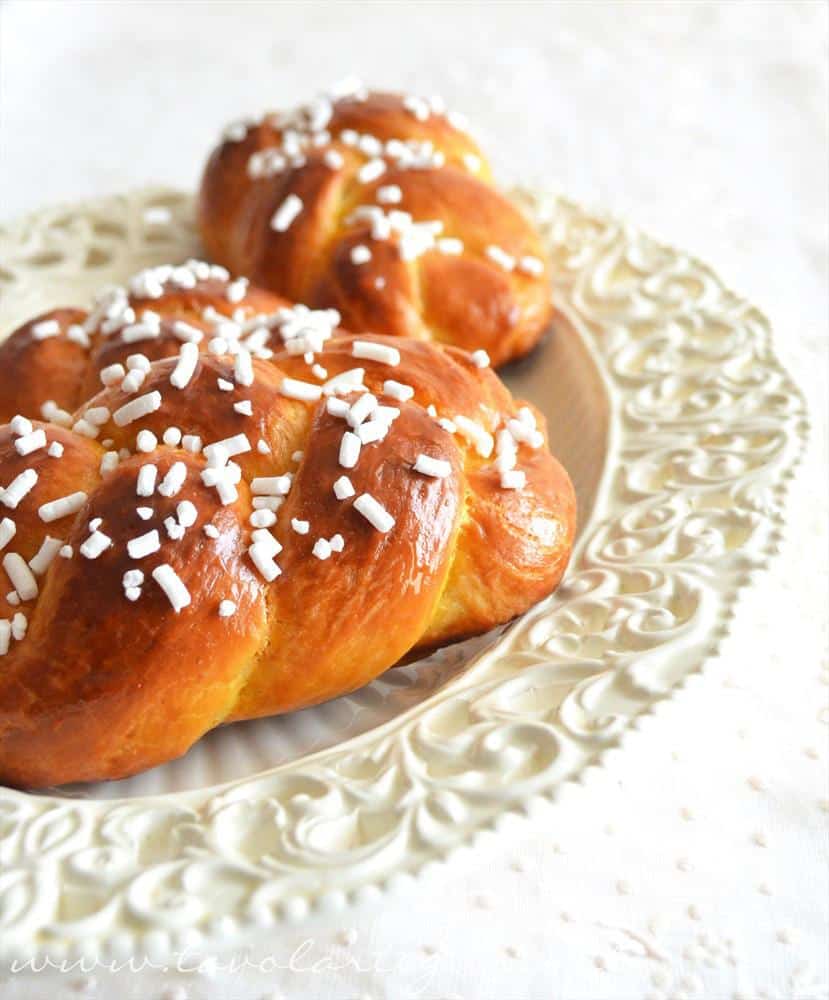 trecce dolci- trecce brioche trecce dolci- trecce brioche