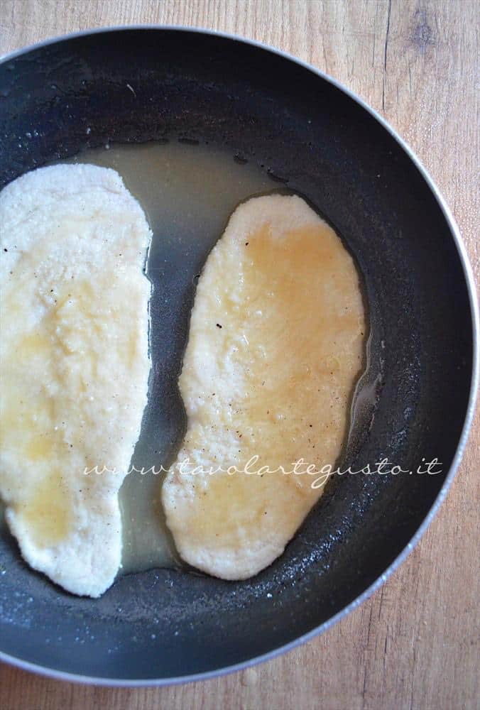 scaloppine al kumquat, peperoncini verdi e mandorle13 scaloppine al kumquat, peperoncini verdi e mandorle13