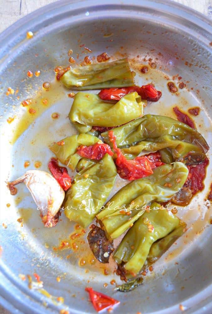 scaloppine al kumquat, peperoncini verdi e mandorle7 scaloppine al kumquat, peperoncini verdi e mandorle7