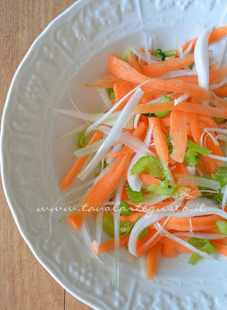 Insalata di pesce alla polinesiana7 Insalata di pesce alla polinesiana7
