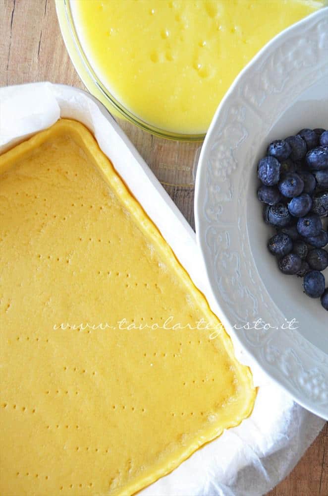 crostata al limone, mirtilli e mandorle9 crostata al limone, mirtilli e mandorle9