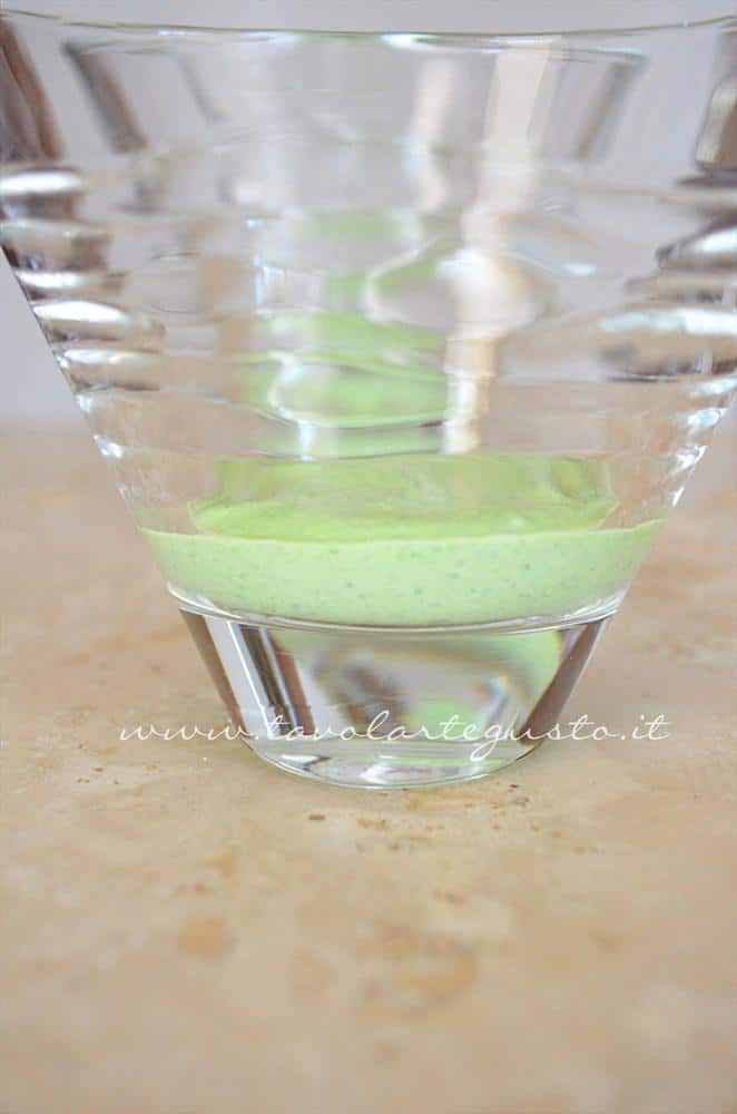 involtini di bresaola su mousse di rucola3 involtini di bresaola su mousse di rucola3
