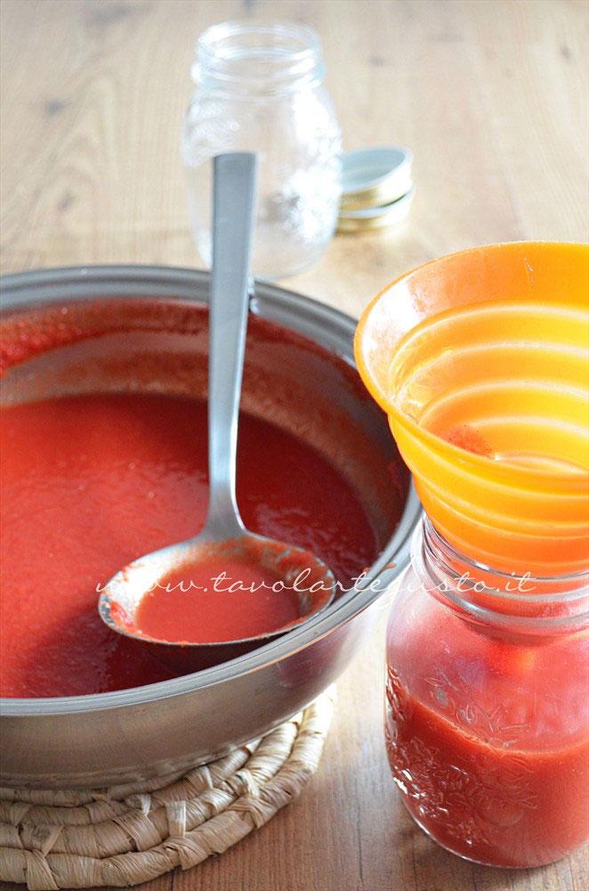 passata di pomodoro fatta in casa8 passata di pomodoro fatta in casa8