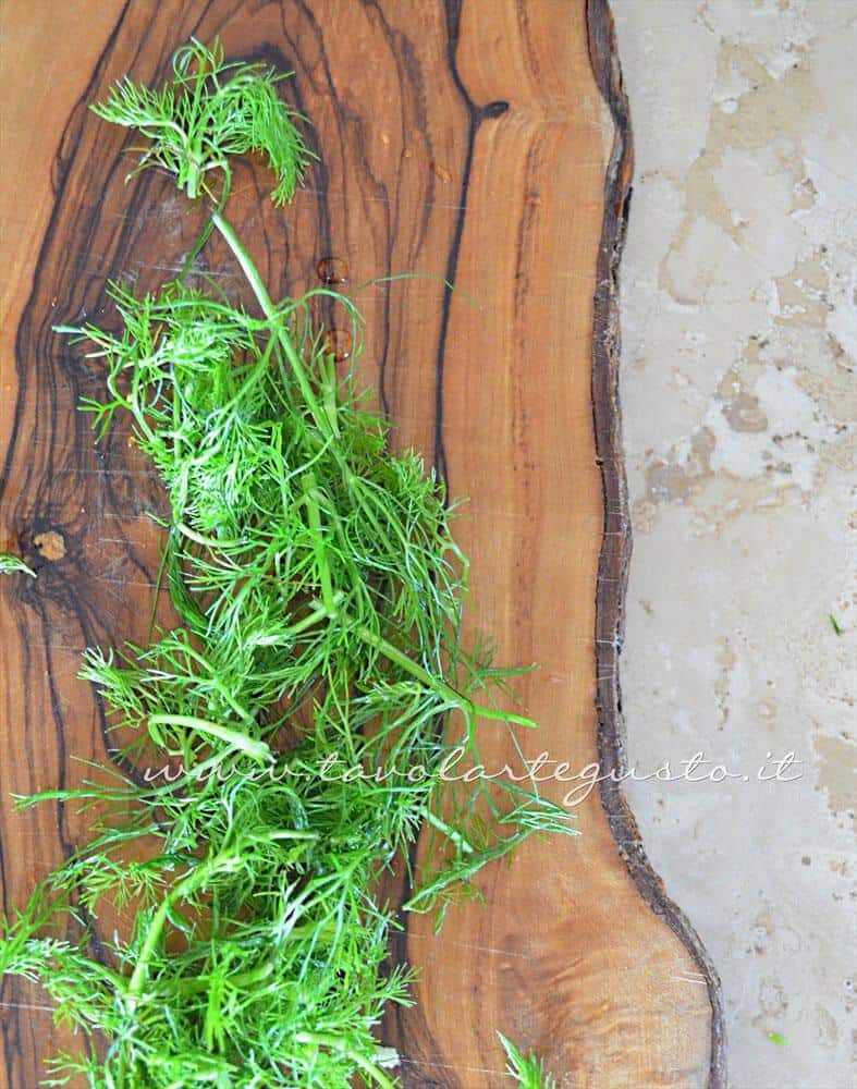 Finocchietto selvatico fresco - Ricetta Frittata light al finocchietto Finocchietto selvatico fresco - Ricetta Frittata light al finocchietto