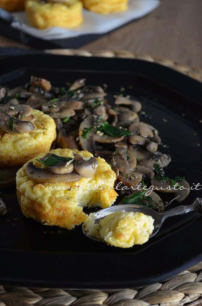 Sformatini di patate con funghi - Ricetta Sformatini di patate Sformatini di patate con funghi - Ricetta Sformatini di patate