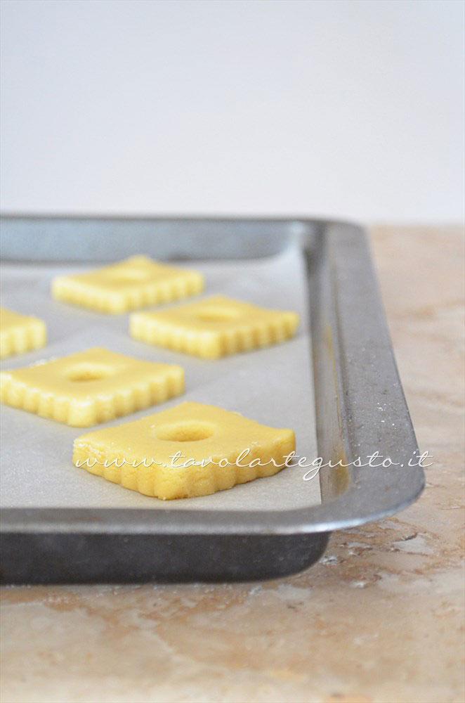 Biscotti per colazione pronti per essere infornati - Ricetta Biscotti per colazione Campagnole home made Biscotti per colazione pronti per essere infornati - Ricetta Biscotti per colazione Campagnole home made