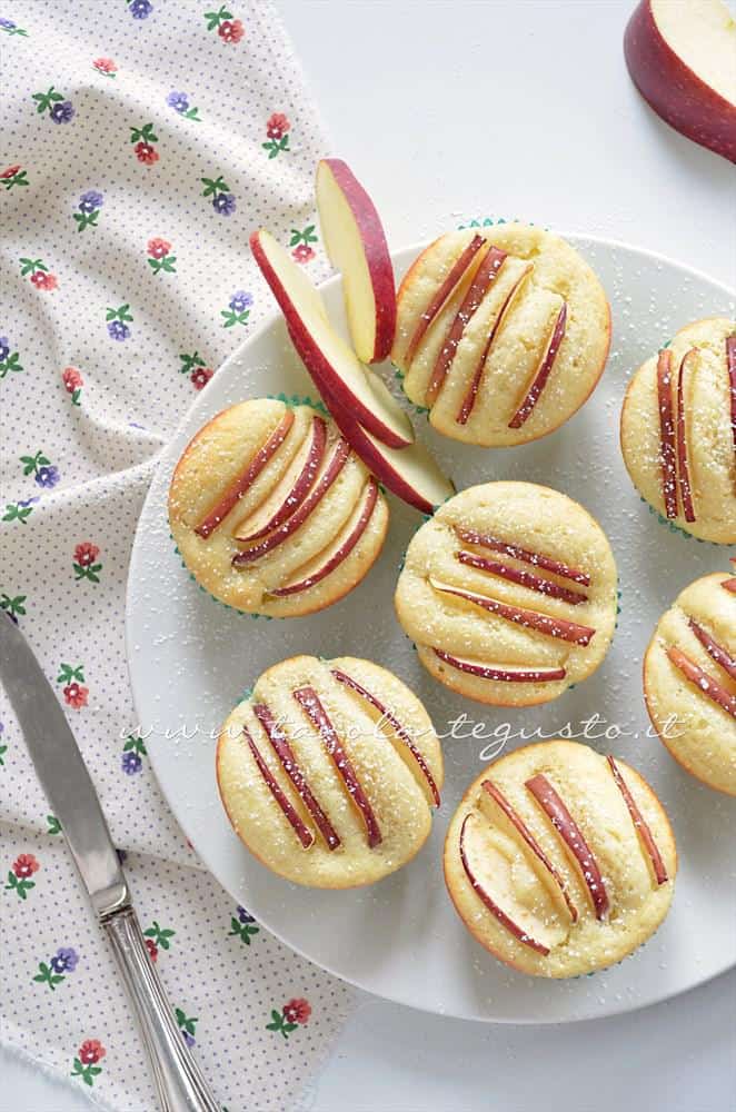 Muffins ricotta e mele - Ricetta Muffins ricotta e mele Muffins ricotta e mele - Ricetta Muffins ricotta e mele