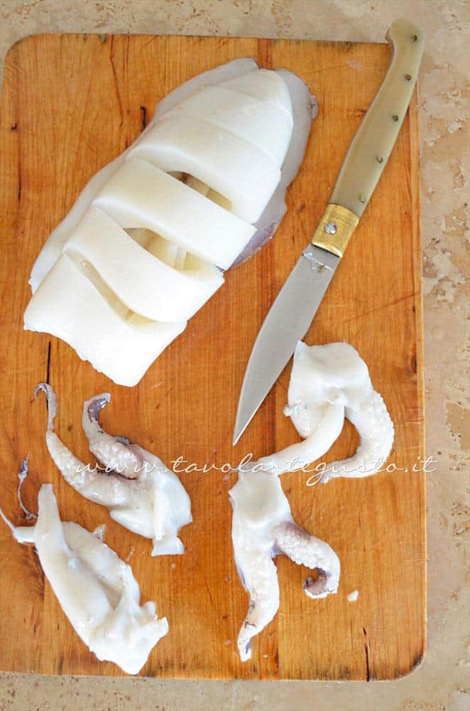Come grigliare la seppia - Ricetta Spiedini di Seppie Come grigliare la seppia - Ricetta Spiedini di Seppie