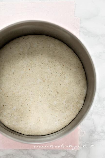 Impasto lievitato - Ricetta Casatiello napoletano