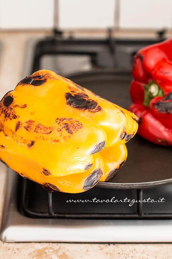 Peperoni arrostiti - come arrostire i peperoni 3- Ricetta Peperoni arrostiti
