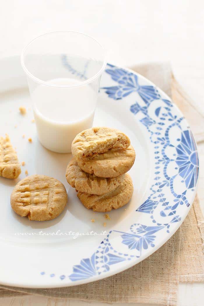 Biscotti al burro di arachidi - Ricetta Biscotti al burro di arachidi