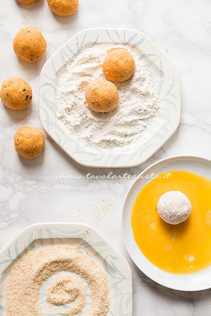 Panatura croccante per le polpette di zucca - Ricetta Polpette si zucca