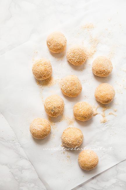 Polpette di Zucca panate pronte - Ricetta Polpette di zucca
