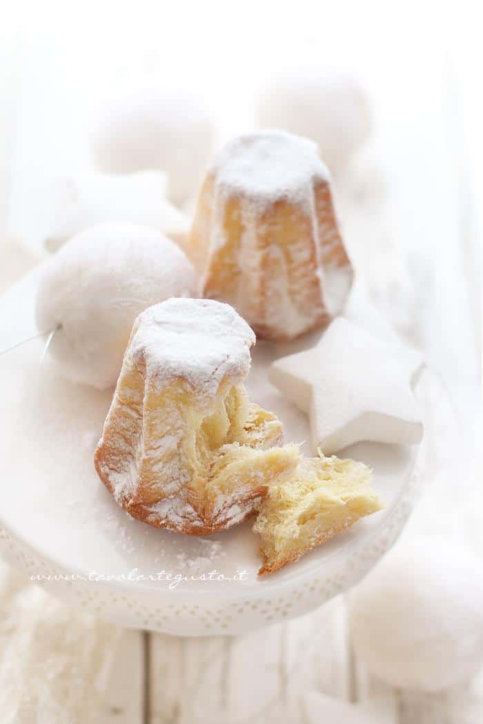Pandorini soffici, facili e veloci - Ricetta Pandorini