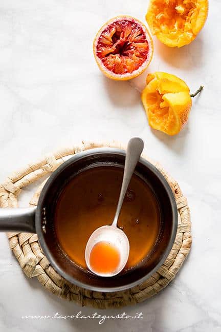 Come preparare la glassa-sciroppo all'arancia- Ricetta Torta all'arancia