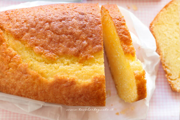 Plumcake allo yogurt - Ricetta Plumcake allo yogurt-
