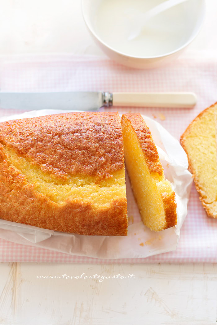 Plumcake allo yogurt - Ricetta Plumcake allo yogurt