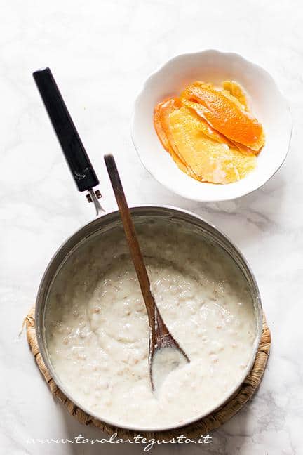 Preparare la crema di grano5 - Ricetta Pastiera napoletana