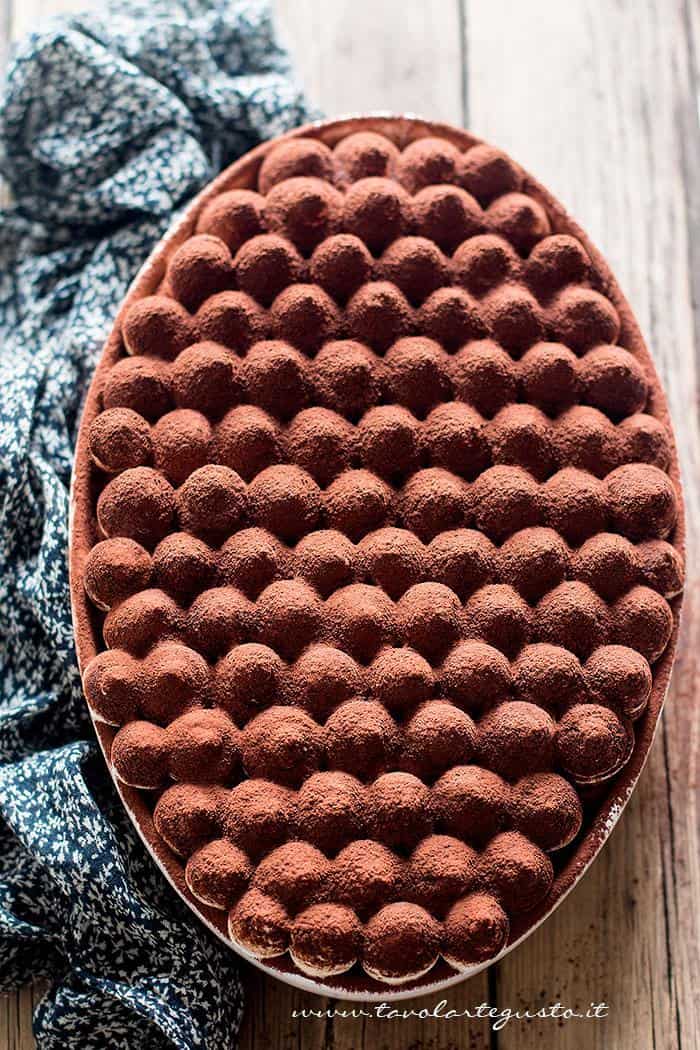Tiramisù - Ricetta classica e veloce con uova pastorizzate.
