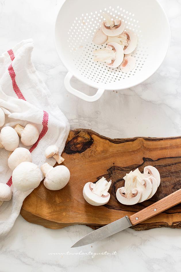 Come pulire i Funghi Champignon 1