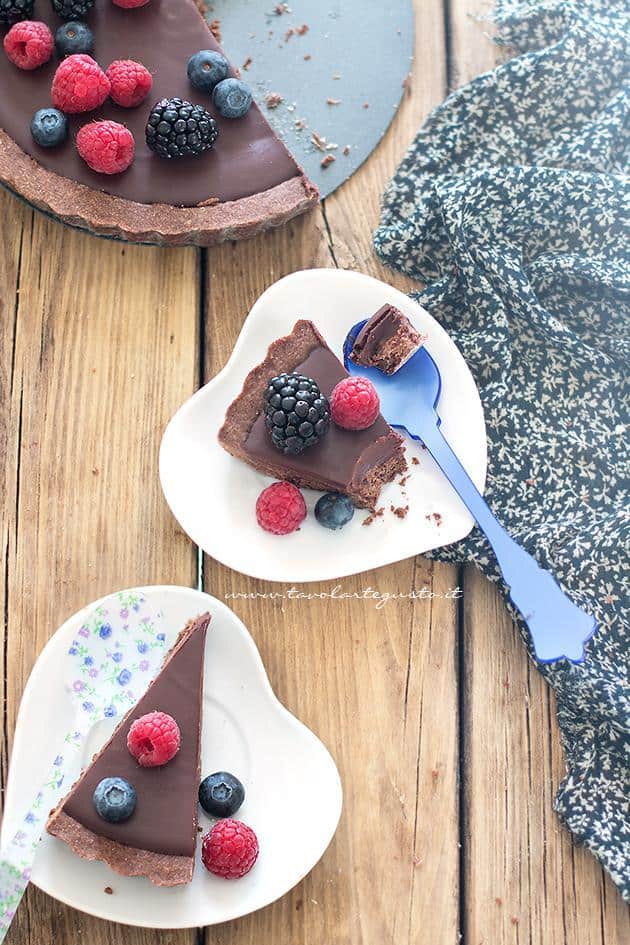 Fette diTarte au Chocolat (Tarte al Cioccolato) - Ricetta Tarte au Chocolat veloce e facilissima