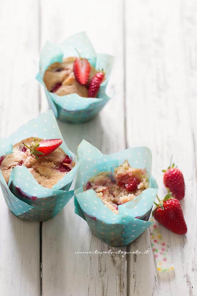 Muffin alle Fragole - Ricetta Muffin alle Fragole