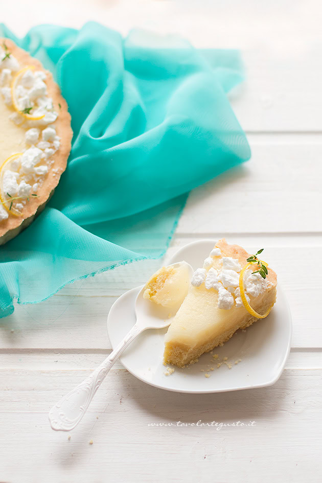 Fetta di Crostata al limone (Crostata con crema al limone )