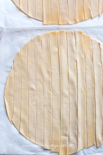Come fare la crosta intrecciata 1 - Ricetta Polpettone in Crosta