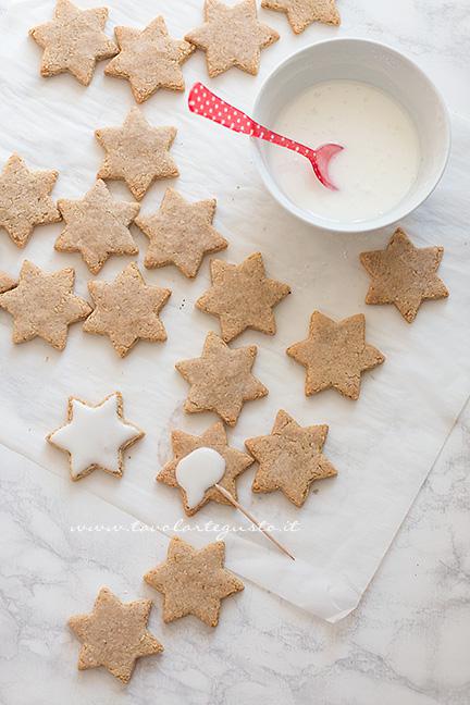 Come glassare le Zimtsterne - Ricetta Zimtsterne