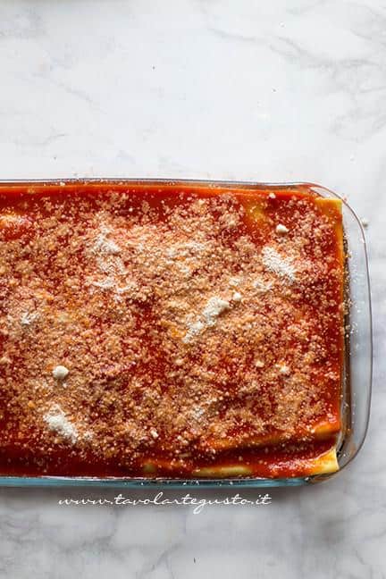 Lasagne pronte per andare in forno - Ricetta Lasagne al forno