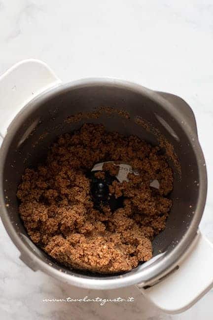 impasto dei tartufi di pandoro - Ricetta Tartufi di pandoro
