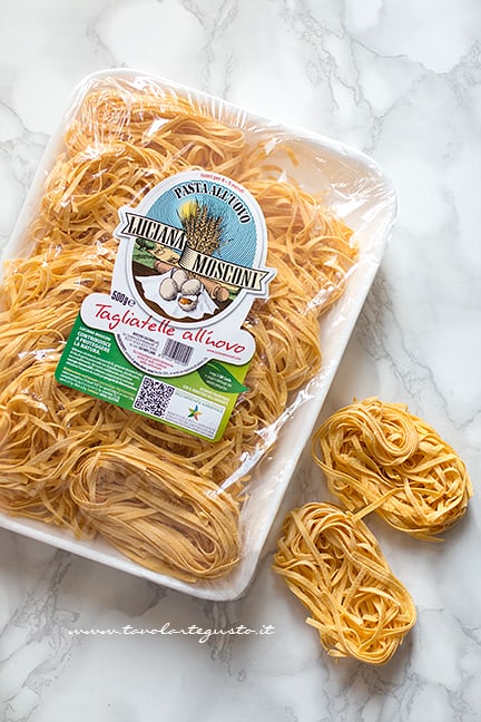 tagliatelle all'uovo - Ricetta Torta di Tagliatelle salata