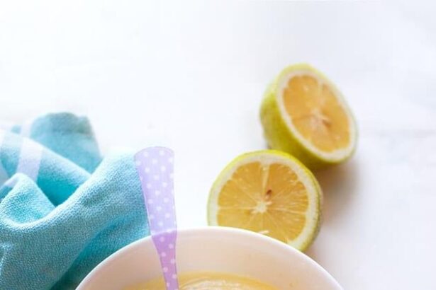 Crema al limone senza uova, latte e farina - Ricetta Crema al limone senza uova