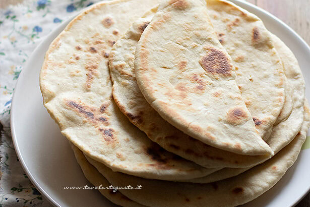 Piadina romagnola - Ricetta piadina
