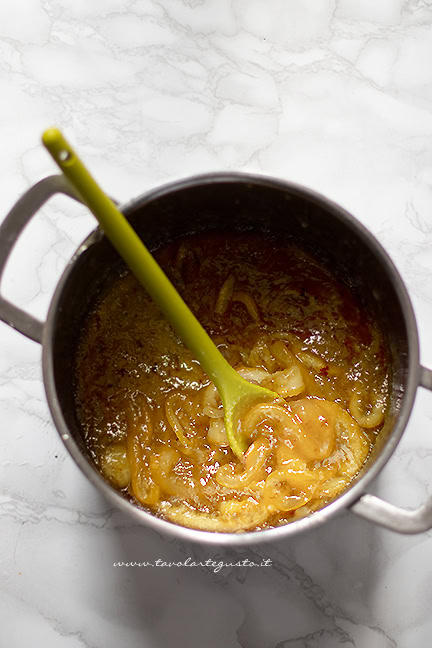 marmellata di limoni cotta a fuoco lento