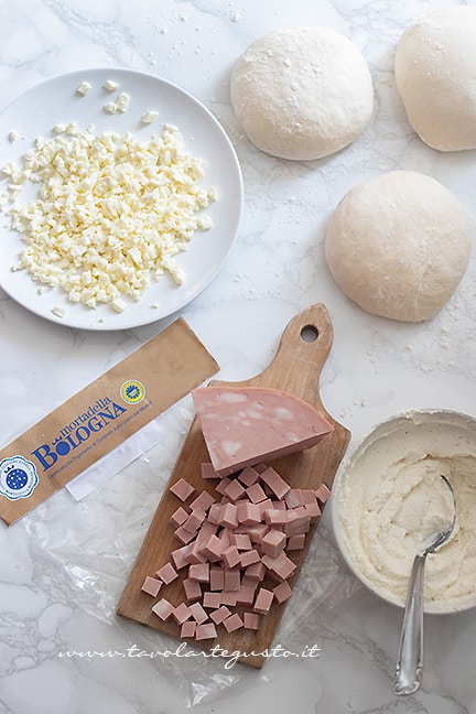 come fare i calzoni al forno