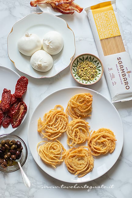 farcire gli spaghetti fritti