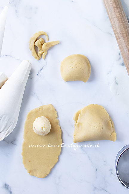 formazione delle sfogliatelle frolle