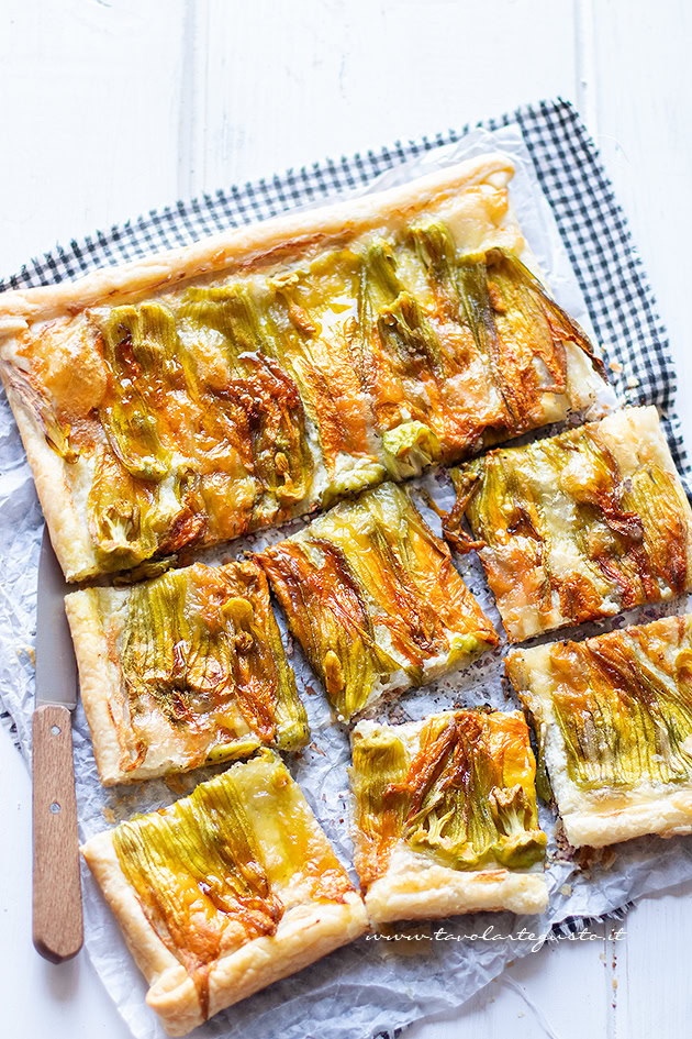 torta salata con fiori di zucca ricetta